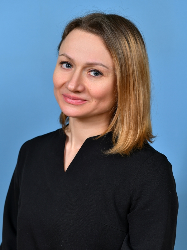 Шахомирова Людмила Викторовна.
